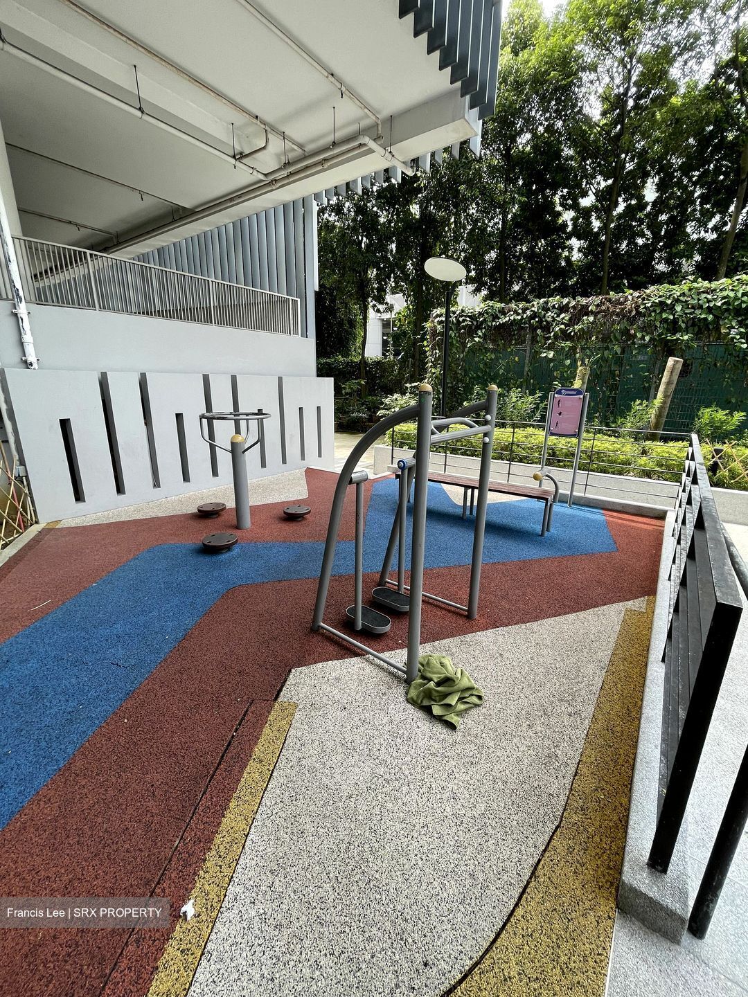 Centro Residences (D20), Condominium #585491421